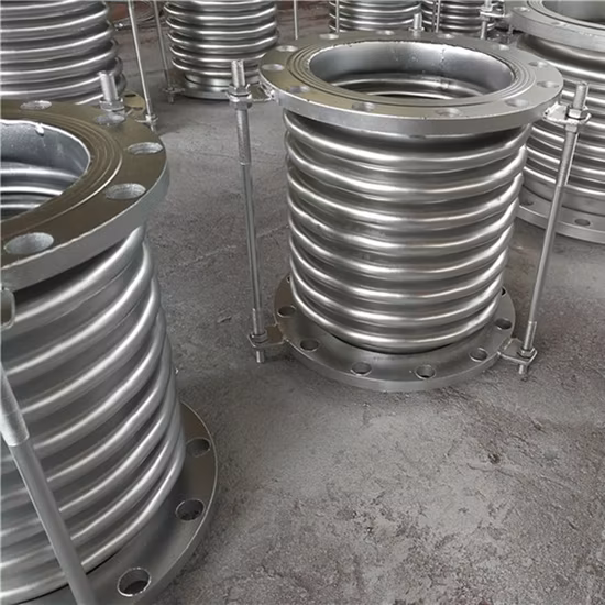 Compensador de acero inoxidable de fuelle de junta de expansión deslizante con revestimiento refractario metálico